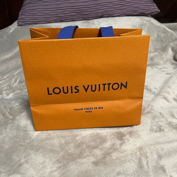 Louis Vuitton bag new - Picture 8 of 8